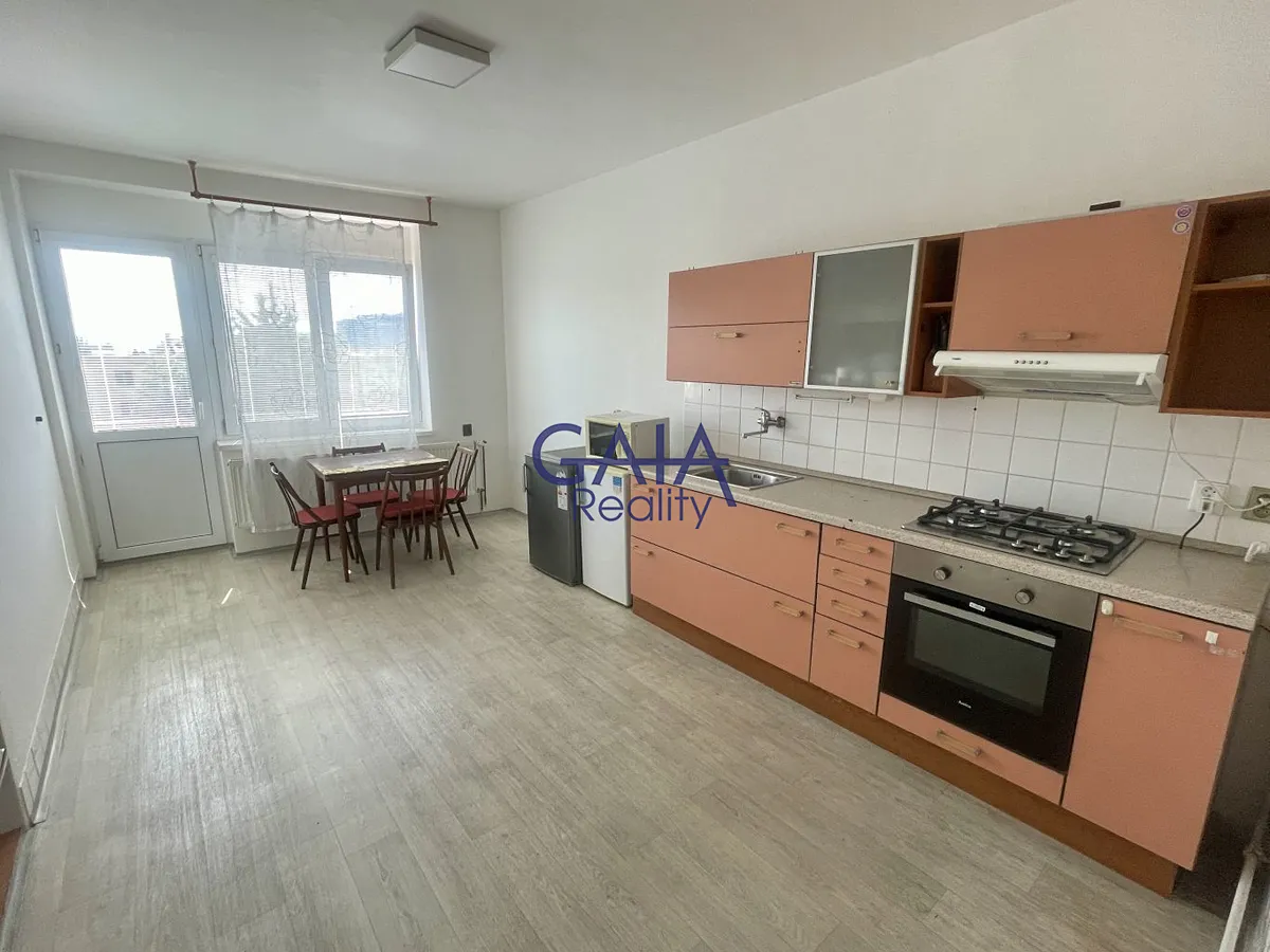 Prodej bytu 1+1 61 m²